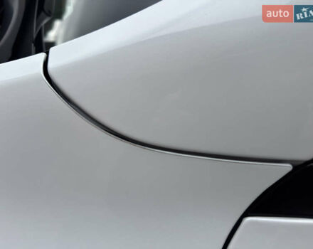 Белый Тесла Model Y, объемом двигателя 0 л и пробегом 68 тыс. км за 35000 $, фото 33 на Automoto.ua