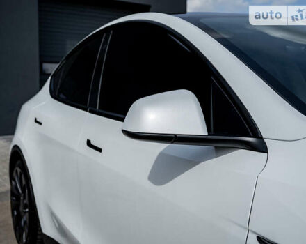 Белый Тесла Model Y, объемом двигателя 0 л и пробегом 10 тыс. км за 27900 $, фото 21 на Automoto.ua