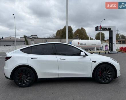 Білий Тесла Model Y, об'ємом двигуна 0 л та пробігом 38 тис. км за 28500 $, фото 13 на Automoto.ua