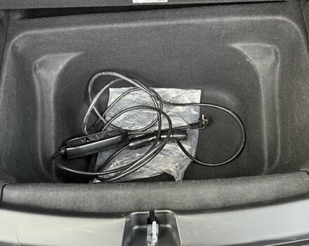 Белый Тесла Model Y, объемом двигателя 0 л и пробегом 16 тыс. км за 26500 $, фото 35 на Automoto.ua