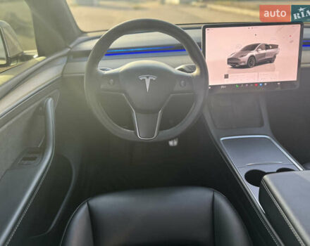 Білий Тесла Model Y, об'ємом двигуна 0 л та пробігом 53 тис. км за 28000 $, фото 15 на Automoto.ua