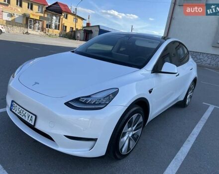 Белый Тесла Model Y, объемом двигателя 0 л и пробегом 29 тыс. км за 23999 $, фото 13 на Automoto.ua