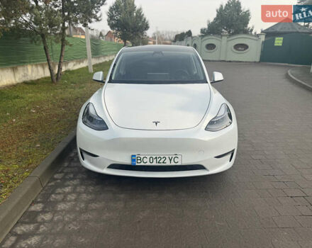 Белый Тесла Model Y, объемом двигателя 0 л и пробегом 86 тыс. км за 24500 $, фото 1 на Automoto.ua