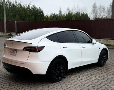 Белый Тесла Model Y, объемом двигателя 0 л и пробегом 20 тыс. км за 22500 $, фото 5 на Automoto.ua