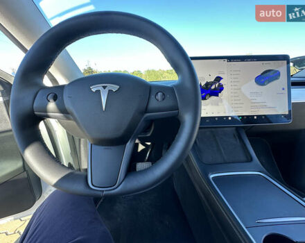 Белый Тесла Model Y, объемом двигателя 0 л и пробегом 55 тыс. км за 36800 $, фото 21 на Automoto.ua