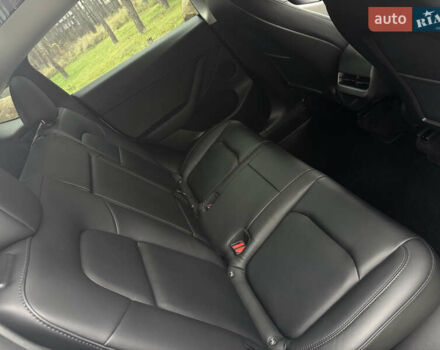 Белый Тесла Model Y, объемом двигателя 0 л и пробегом 74 тыс. км за 25700 $, фото 23 на Automoto.ua