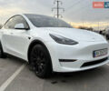 Білий Тесла Model Y, об'ємом двигуна 0 л та пробігом 65 тис. км за 29500 $, фото 2 на Automoto.ua