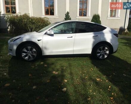 Белый Тесла Model Y, объемом двигателя 0 л и пробегом 30 тыс. км за 25900 $, фото 18 на Automoto.ua