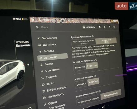 Белый Тесла Model Y, объемом двигателя 0 л и пробегом 51 тыс. км за 31000 $, фото 60 на Automoto.ua