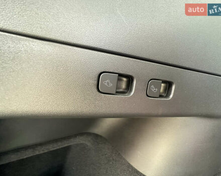 Білий Тесла Model Y, об'ємом двигуна 0 л та пробігом 5 тис. км за 25333 $, фото 9 на Automoto.ua