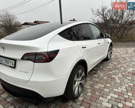 Білий Тесла Model Y, об'ємом двигуна 0 л та пробігом 106 тис. км за 36000 $, фото 16 на Automoto.ua