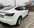 Білий Тесла Model Y, об'ємом двигуна 0 л та пробігом 106 тис. км за 36000 $, фото 16 на Automoto.ua