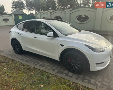Белый Тесла Model Y, объемом двигателя 0 л и пробегом 86 тыс. км за 24500 $, фото 3 на Automoto.ua