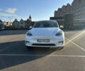 Белый Тесла Model Y, объемом двигателя 0 л и пробегом 61 тыс. км за 27000 $, фото 12 на Automoto.ua