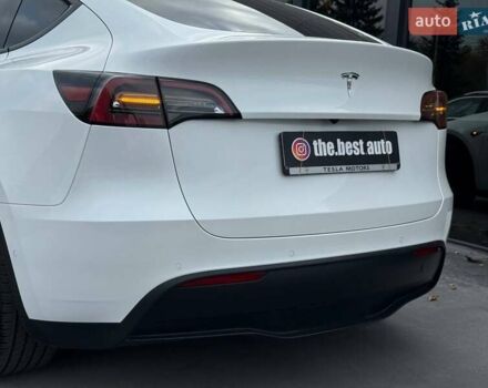 Тесла Model Y 2022 в Ровно на Automoto.ua Белый Тесла Model Y, объемом двигателя 0 л и пробегом 83 тыс. км за 22500 $, фото 16 на Automoto.ua