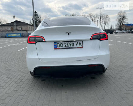 Білий Тесла Model Y, об'ємом двигуна 0 л та пробігом 15 тис. км за 36900 $, фото 13 на Automoto.ua