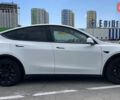 Белый Тесла Model Y, объемом двигателя 0 л и пробегом 10 тыс. км за 29500 $, фото 5 на Automoto.ua