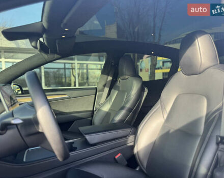 Білий Тесла Model Y, об'ємом двигуна 0 л та пробігом 53 тис. км за 28000 $, фото 13 на Automoto.ua