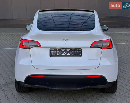 Белый Тесла Model Y, объемом двигателя 0 л и пробегом 47 тыс. км за 24900 $, фото 6 на Automoto.ua