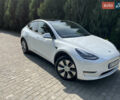 Белый Тесла Model Y, объемом двигателя 0 л и пробегом 26 тыс. км за 28300 $, фото 5 на Automoto.ua