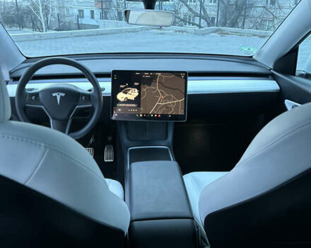 Белый Тесла Model Y, объемом двигателя 0 л и пробегом 20 тыс. км за 33000 $, фото 10 на Automoto.ua