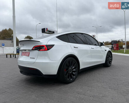Білий Тесла Model Y, об'ємом двигуна 0 л та пробігом 38 тис. км за 28500 $, фото 8 на Automoto.ua