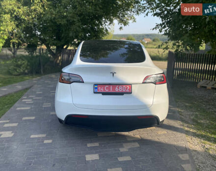 Белый Тесла Model Y, объемом двигателя 0 л и пробегом 58 тыс. км за 24000 $, фото 45 на Automoto.ua