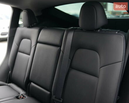 Тесла Model Y 2022 у Мукачеве на Automoto.ua Білий Тесла Model Y, об'ємом двигуна 0 л та пробігом 17 тис. км за 46500 $, фото 26 на Automoto.ua