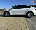 Белый Тесла Model Y, объемом двигателя 0 л и пробегом 55 тыс. км за 36800 $, фото 5 на Automoto.ua