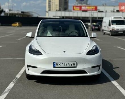 Тесла Model Y 2022 в Киеве на Automoto.ua Белый Тесла Model Y, объемом двигателя 0 л и пробегом 28 тыс. км за 26000 $, фото 1 на Automoto.ua