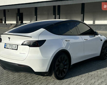 Білий Тесла Model Y, об'ємом двигуна 0 л та пробігом 63 тис. км за 28700 $, фото 8 на Automoto.ua