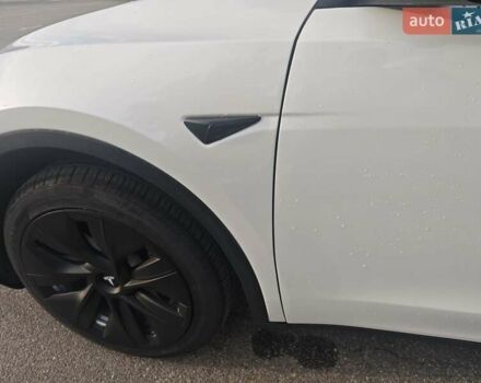 Белый Тесла Model Y, объемом двигателя 0 л и пробегом 38 тыс. км за 28000 $, фото 14 на Automoto.ua