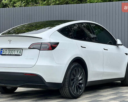 Белый Тесла Model Y, объемом двигателя 0 л и пробегом 90 тыс. км за 34999 $, фото 10 на Automoto.ua