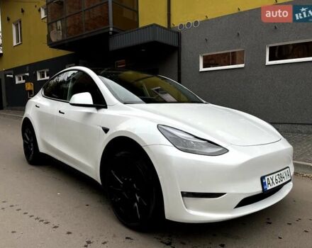 Белый Тесла Model Y, объемом двигателя 0 л и пробегом 34 тыс. км за 31500 $, фото 3 на Automoto.ua