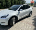 Белый Тесла Model Y, объемом двигателя 0 л и пробегом 26 тыс. км за 28300 $, фото 1 на Automoto.ua