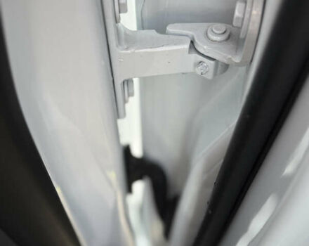 Білий Тесла Model Y, об'ємом двигуна 0 л та пробігом 57 тис. км за 27000 $, фото 22 на Automoto.ua