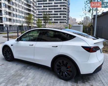 Белый Тесла Model Y, объемом двигателя 0 л и пробегом 35 тыс. км за 27000 $, фото 2 на Automoto.ua