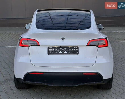 Белый Тесла Model Y, объемом двигателя 0 л и пробегом 47 тыс. км за 25900 $, фото 8 на Automoto.ua
