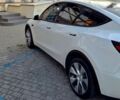 Белый Тесла Model Y, объемом двигателя 0 л и пробегом 38 тыс. км за 27000 $, фото 1 на Automoto.ua