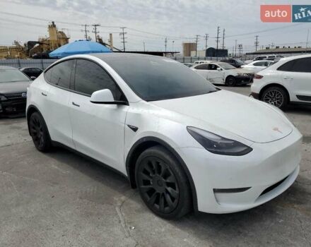 Білий Тесла Model Y, об'ємом двигуна 0 л та пробігом 29 тис. км за 8500 $, фото 3 на Automoto.ua