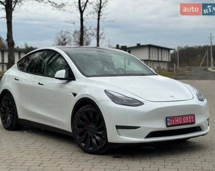 Білий Тесла Model Y, об'ємом двигуна 0 л та пробігом 117 тис. км за 23500 $, фото 5 на Automoto.ua