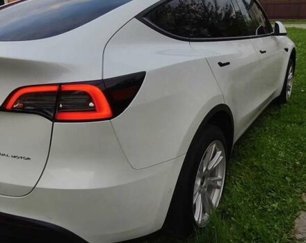 Белый Тесла Model Y, объемом двигателя 0 л и пробегом 69 тыс. км за 23500 $, фото 8 на Automoto.ua