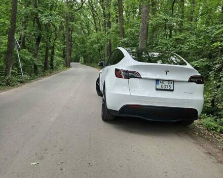 Белый Тесла Model Y, объемом двигателя 0 л и пробегом 20 тыс. км за 35000 $, фото 1 на Automoto.ua