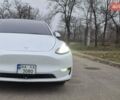 Белый Тесла Model Y, объемом двигателя 0 л и пробегом 27 тыс. км за 29000 $, фото 1 на Automoto.ua