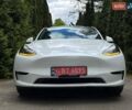 Белый Тесла Model Y, объемом двигателя 0 л и пробегом 18 тыс. км за 25499 $, фото 79 на Automoto.ua