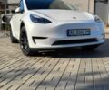 Белый Тесла Model Y, объемом двигателя 0 л и пробегом 62 тыс. км за 25950 $, фото 25 на Automoto.ua