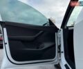 Тесла Model Y 2022 в Ровно на Automoto.ua Белый Тесла Model Y, объемом двигателя 0 л и пробегом 83 тыс. км за 22500 $, фото 24 на Automoto.ua