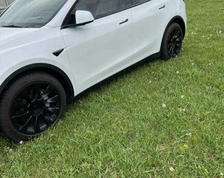 Белый Тесла Model Y, объемом двигателя 0 л и пробегом 13 тыс. км за 29500 $, фото 16 на Automoto.ua