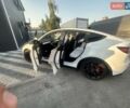 Белый Тесла Model Y, объемом двигателя 0 л и пробегом 25 тыс. км за 35500 $, фото 24 на Automoto.ua
