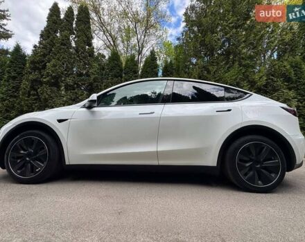 Белый Тесла Model Y, объемом двигателя 0 л и пробегом 18 тыс. км за 25499 $, фото 81 на Automoto.ua